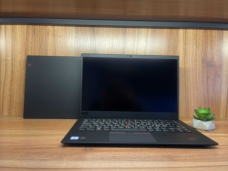 Lenovo ThinkPad X1 Carbon G6/i5-8650CPU/8Gb/256Gb/14.0"/IPS/Гарантія