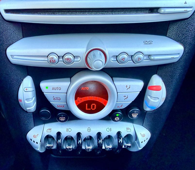 MINI Clubman — fotografia 12