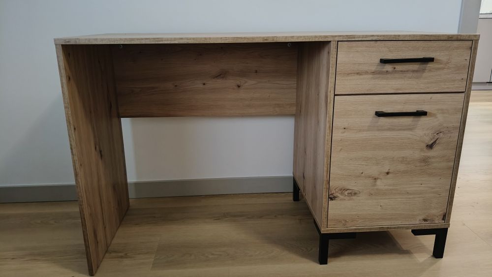 Biurko Mevia 23 DĄB ARTISAN