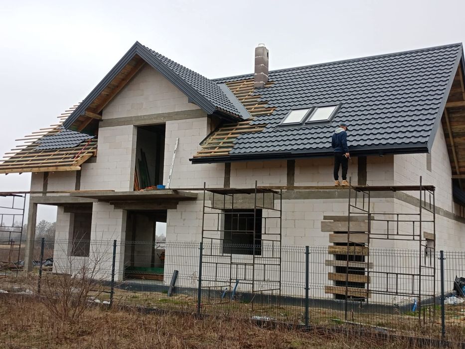 Krycie dachów ,dachy,usługi dekarskie.