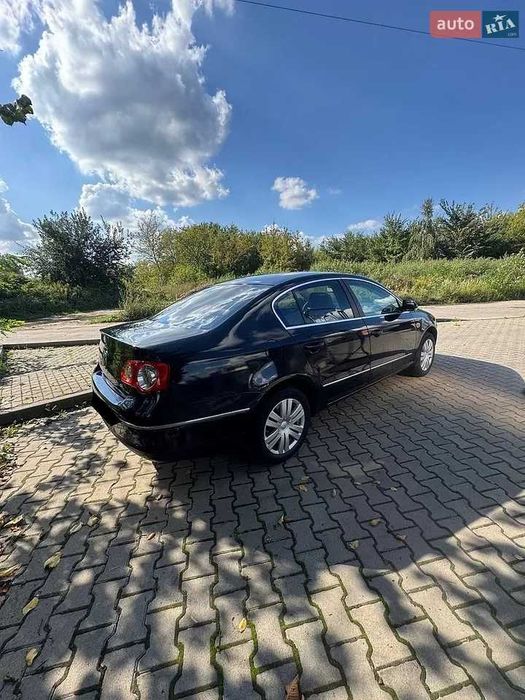 Volkswagen Passat 2006 (Автомат, 2.0 бензин)