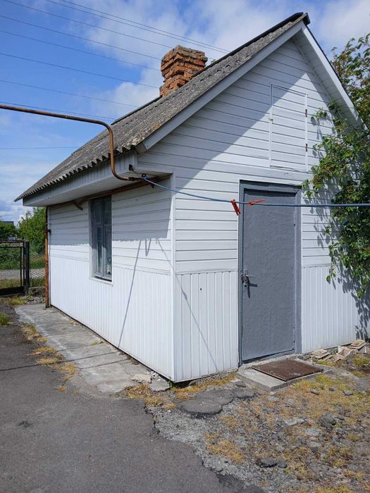 Продам хату, літню кухню, госп. приміщення (15 сот.) в Турійську