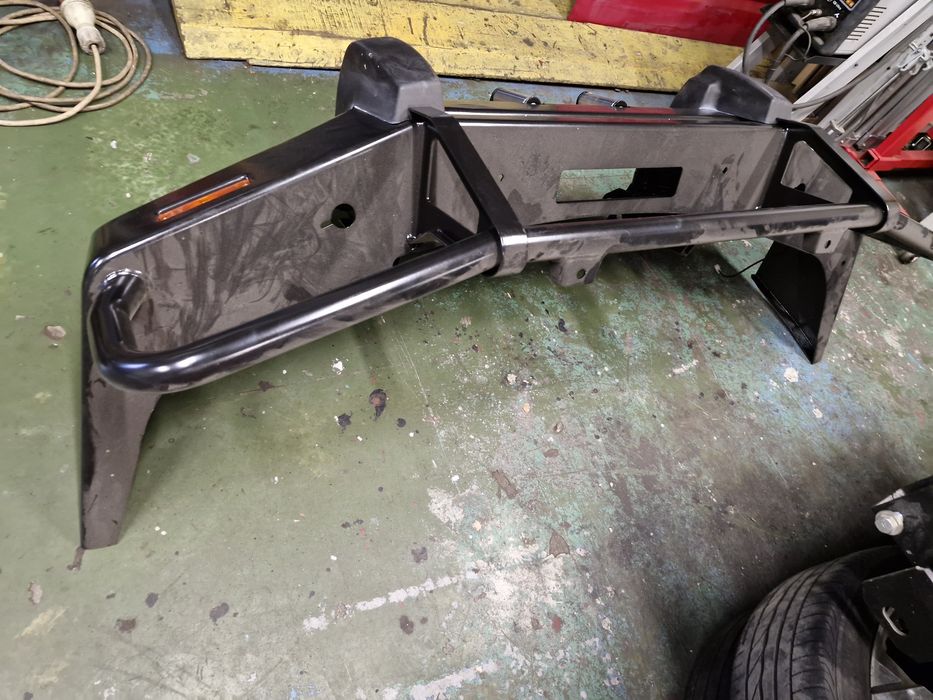 Zderzak przedni stalowy ARB Deluxe Bar - Nissan  Patrol y61 / Safari