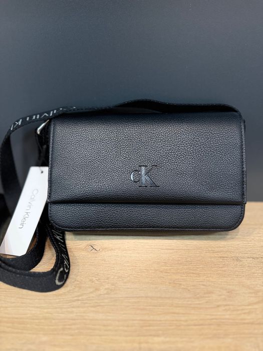 Сумка кросбоді Calvin Klein All Day Phone. Оригінал.