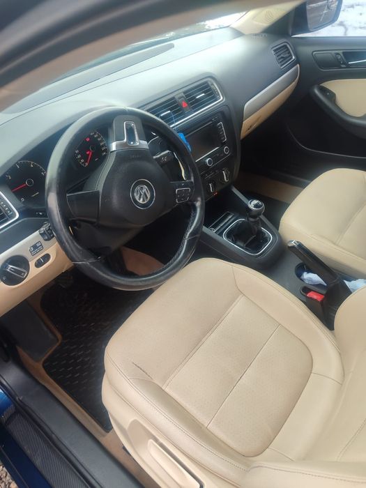 Продам Volkswagen Jetta