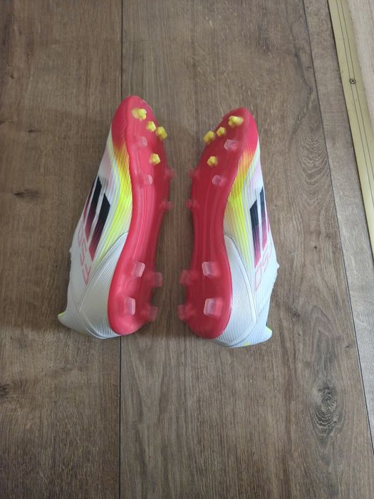 Футбольные бутсы Adidas F 50 League