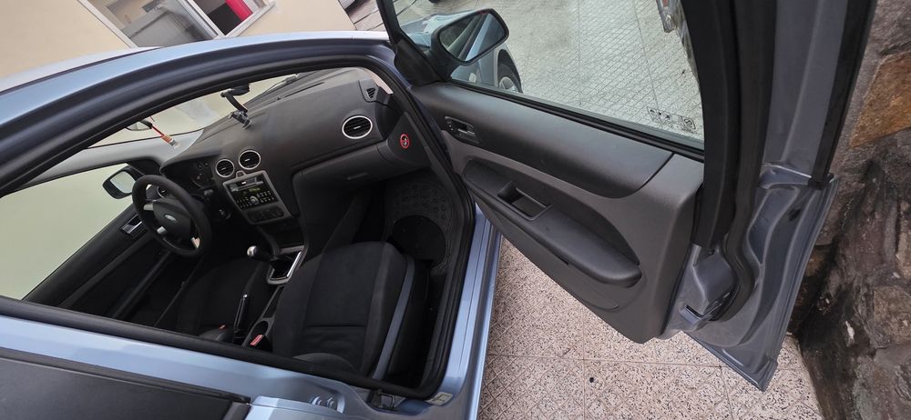 Ford Focus SW — fotografia 12