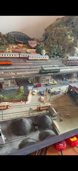 Comboios Roco, Lima, Faller