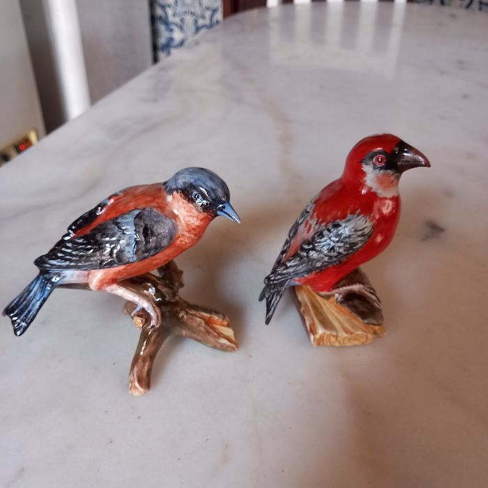 Passaros Vista Alegre  pintados á mão.