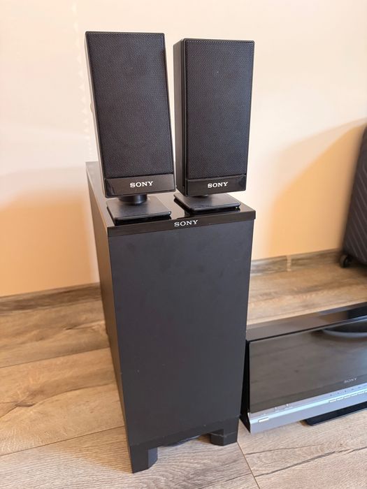 Sony DAV-F200 – designerskie kino domowe