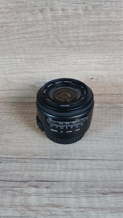 Sigma Super-Wide II 24mm f2.8 Macro обʼєктив з широким кутом для Canon