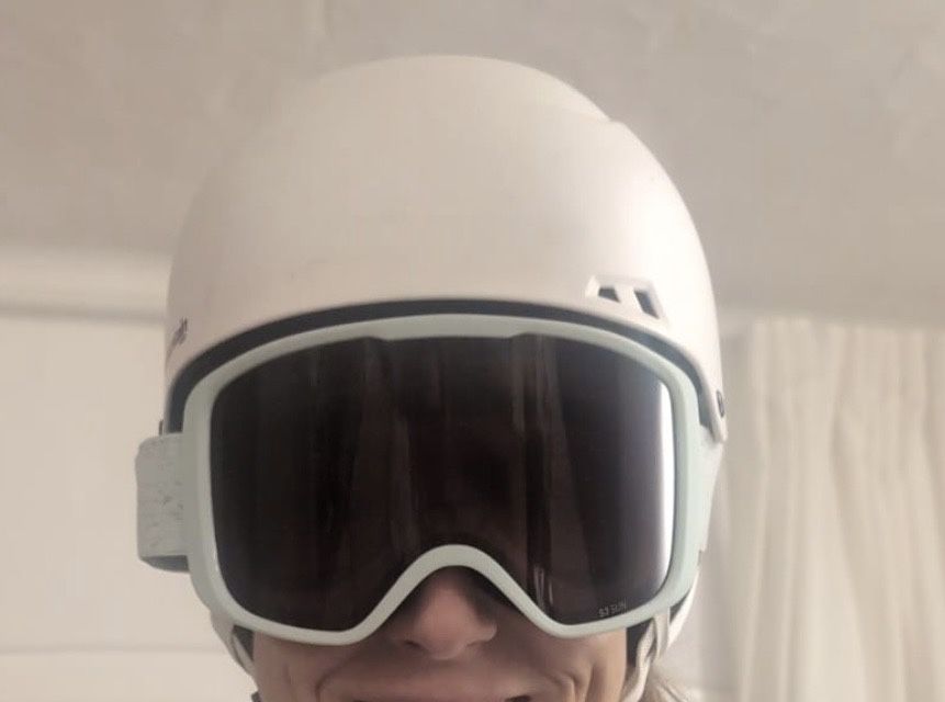 Capacete e oculos para Neve