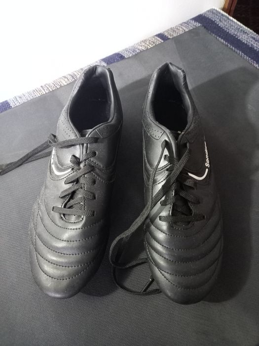 Chuteiras Sondico Strike