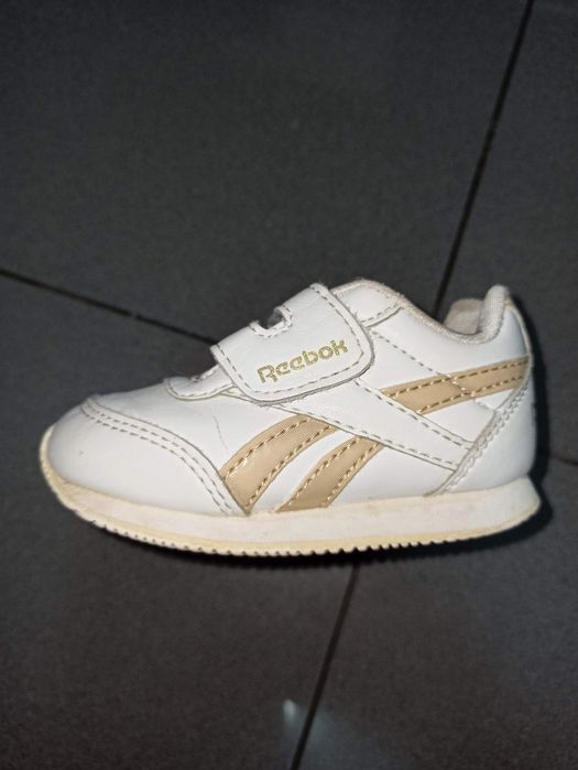 Sapatilhas rebook n° 19,5, branco / dourado