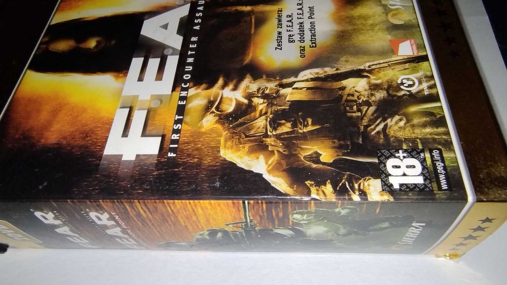 Kultowa gra na Pc F.E.A.R z dodatkami stan bardzo dobry