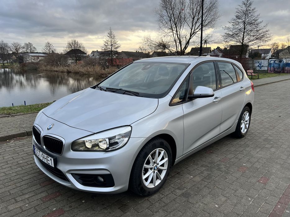 BMW Seria 2 216d 73 zdjęcia po serwisie faktura