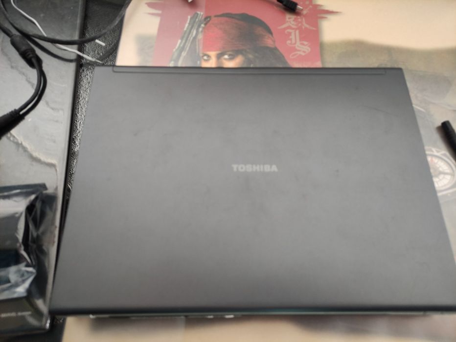Toshiba Satellite U200-10A
