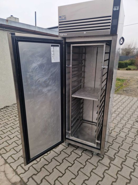 Szafa chłodnicza-cukiernicza-710 litr.NoFrost,chłodnia,lodówka