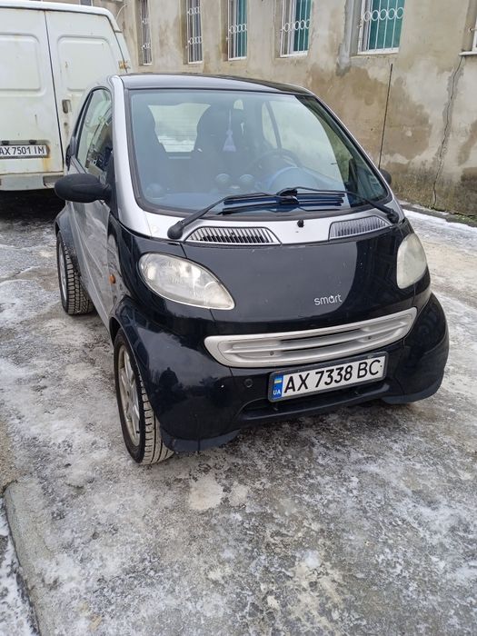 продам смарт ,2000року ,пробіг 180000км
