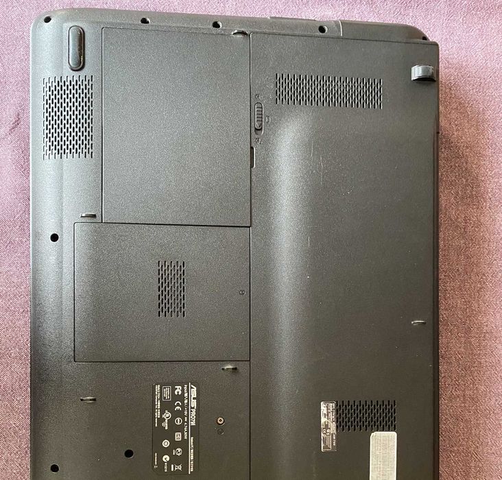 Laptop ASUS PRO79I 17,3" T4300 - Łódź