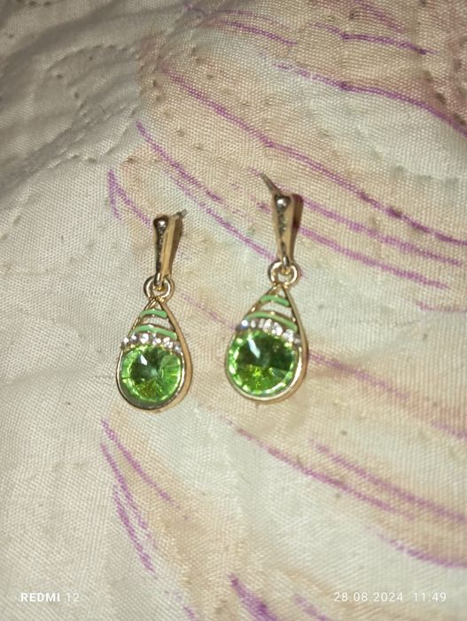 Бижутерия Все по 100 грн