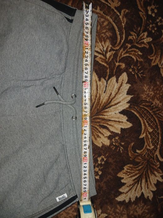 Короткі Штани lonsdale