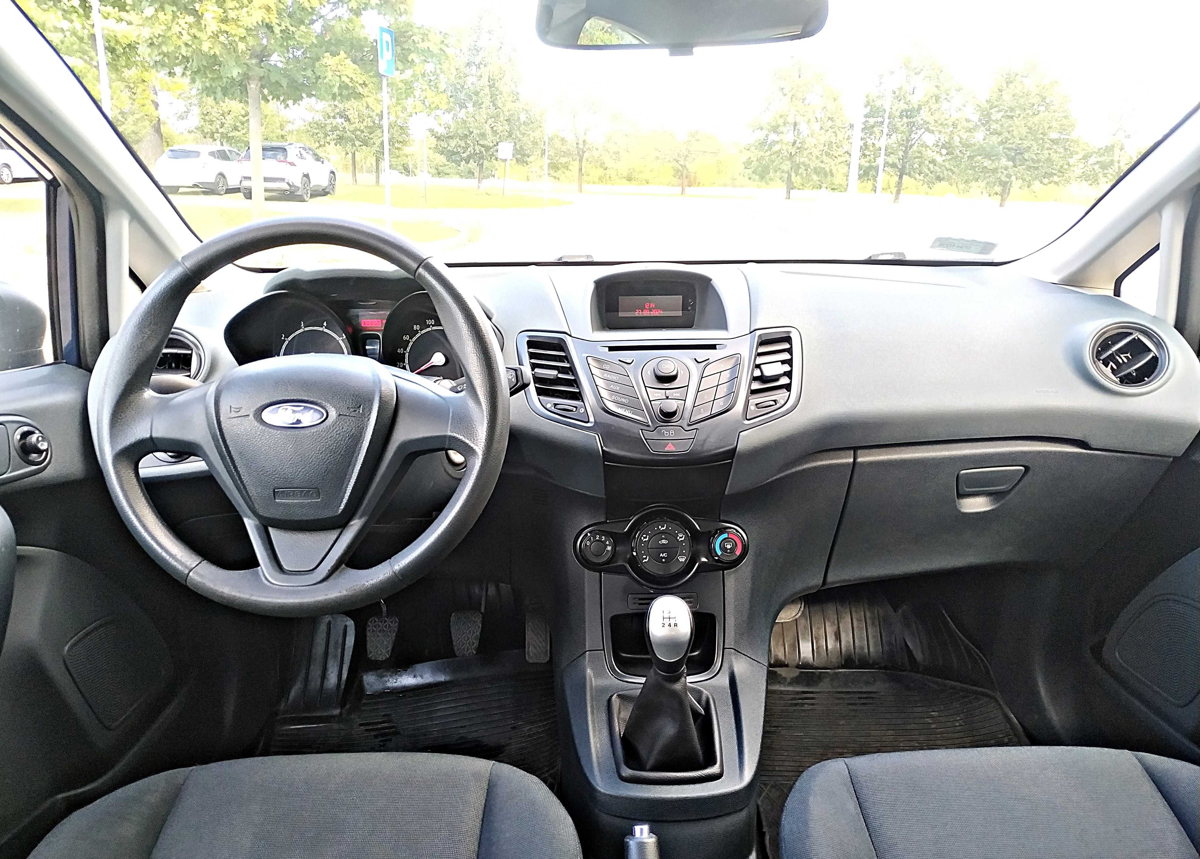 Ford Fiesta Mk7 1.25 benzyna 2009. Niski przebieg. ISOFIX Zadbany Pozna Winogrady OLX.pl