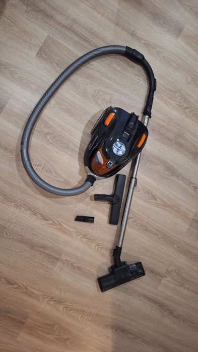 Aspirador Rowenta Compact Power Cyclonic