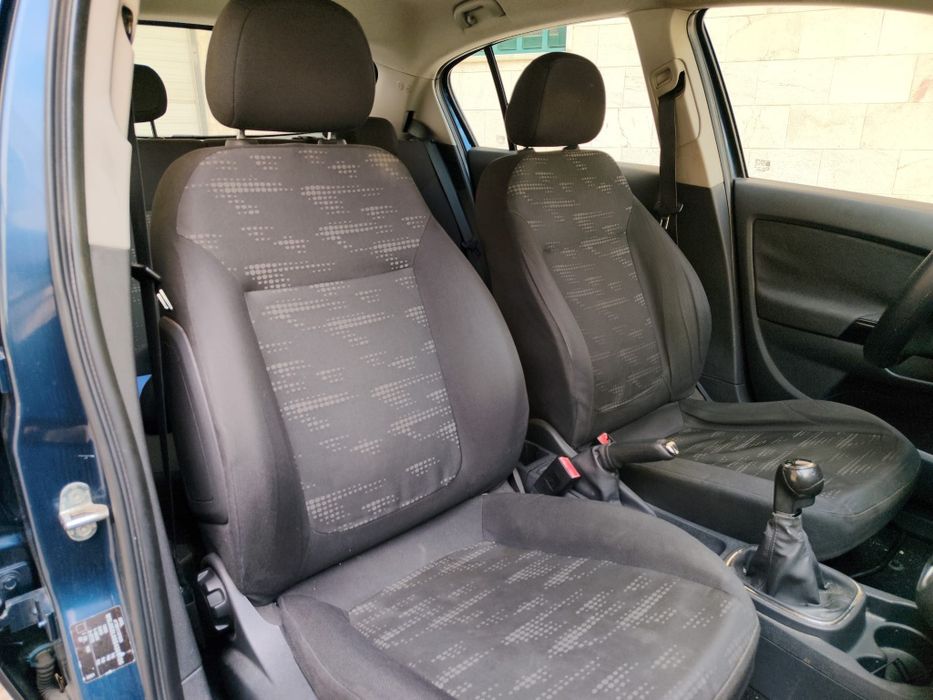 Opel Corsa D , 1.2 gasolina , 2011/10