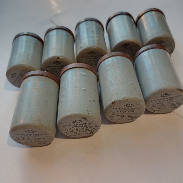 Микросхемы,вибропреобразователи.