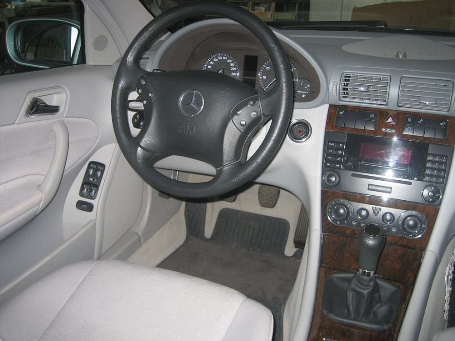 Rádio / Leitor CD - Mercedes Classe C (W203) MF2530 e MF2730
