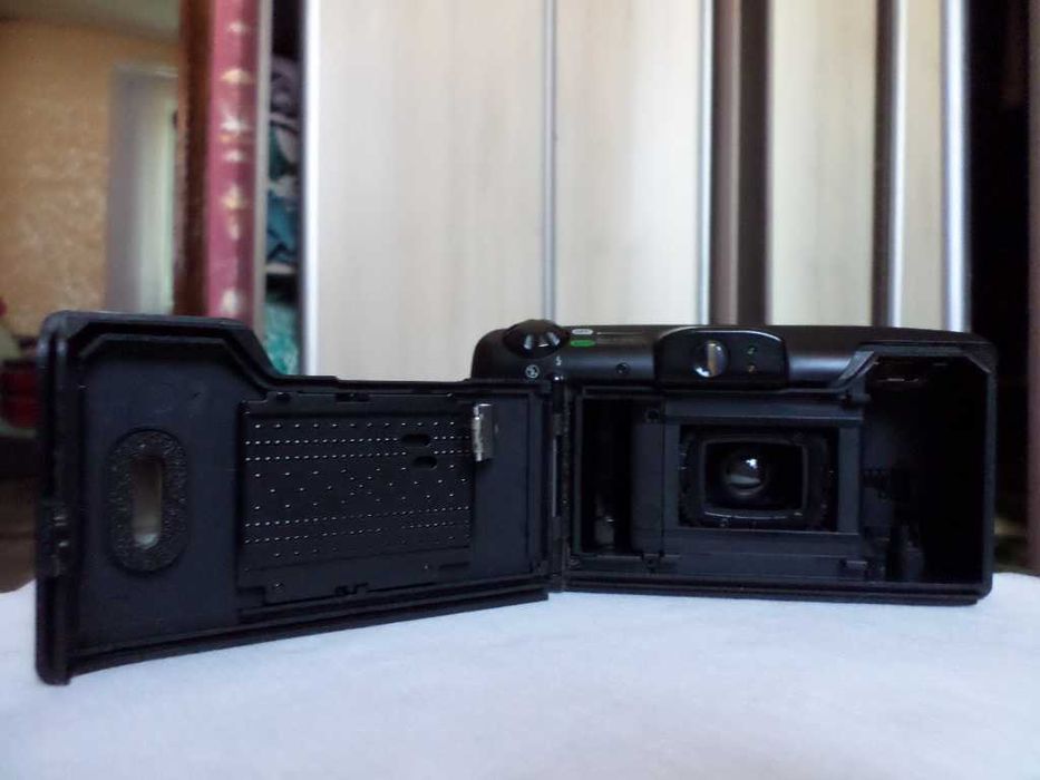 плёночный фотоаппарат Canon Prima zoom 85n