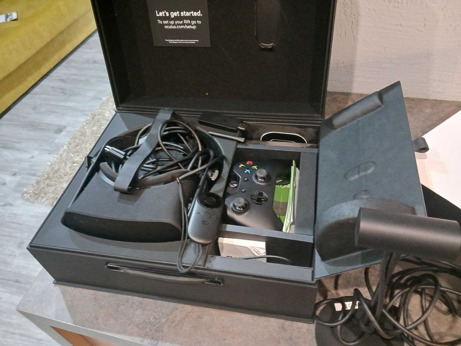 Oculus Rift (CV1) komplet w pudełku