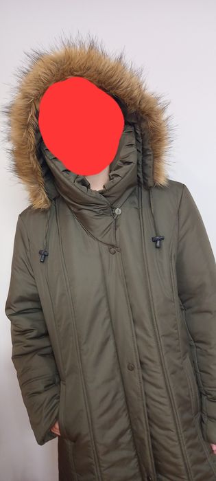 Dlugi płaszcz na zimę z kapturem, R.48