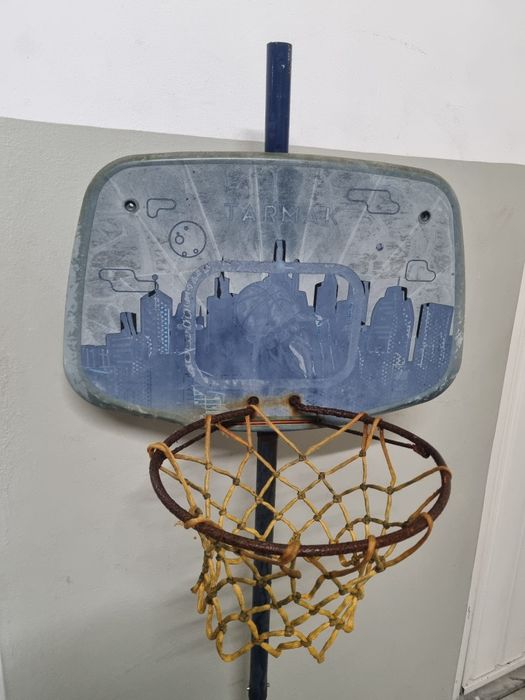 Cesto de basquete infantil