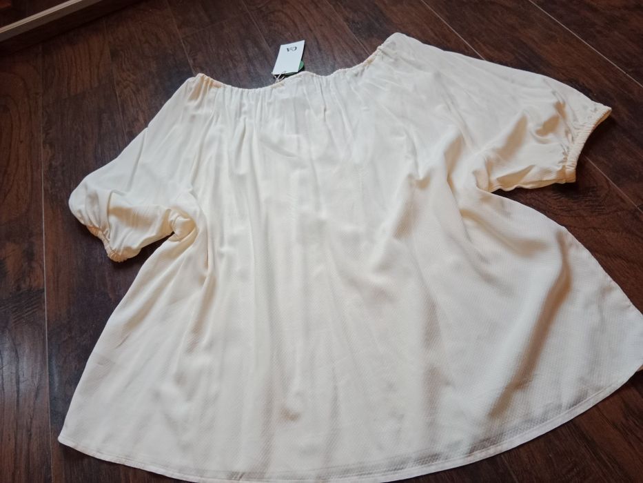 Nowa bluzka top kremowa ecru c&a rozm 48
