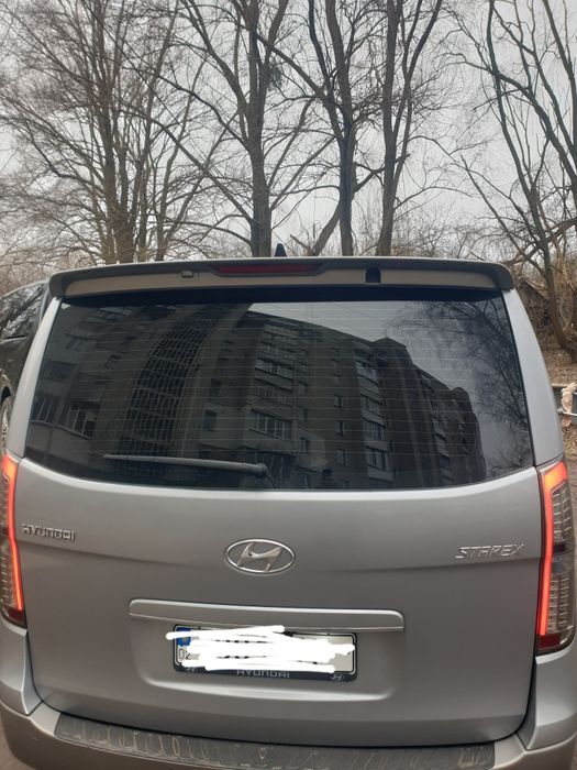 Спойлер  Hyundai H1 Grand Starex
