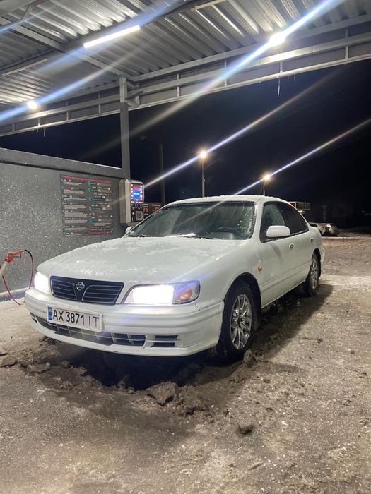 Автомобіль продаж