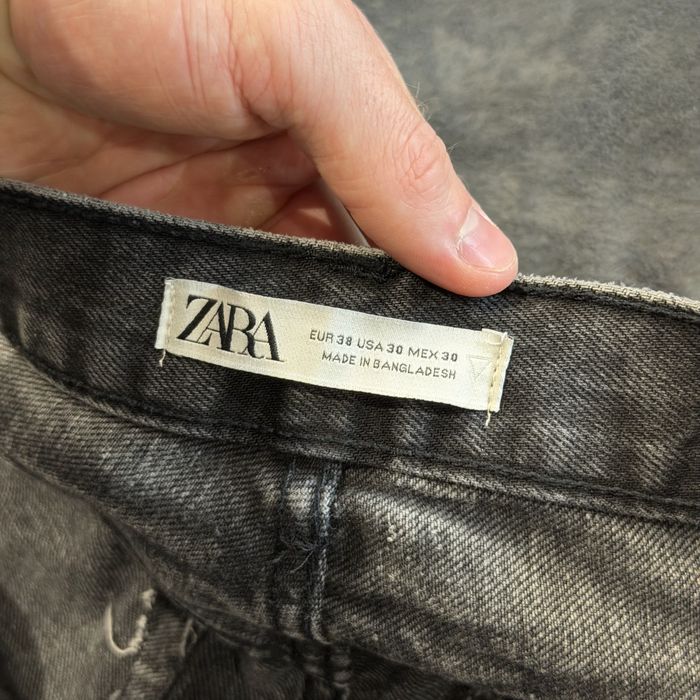 Джинси ZARA у розмірі S-M