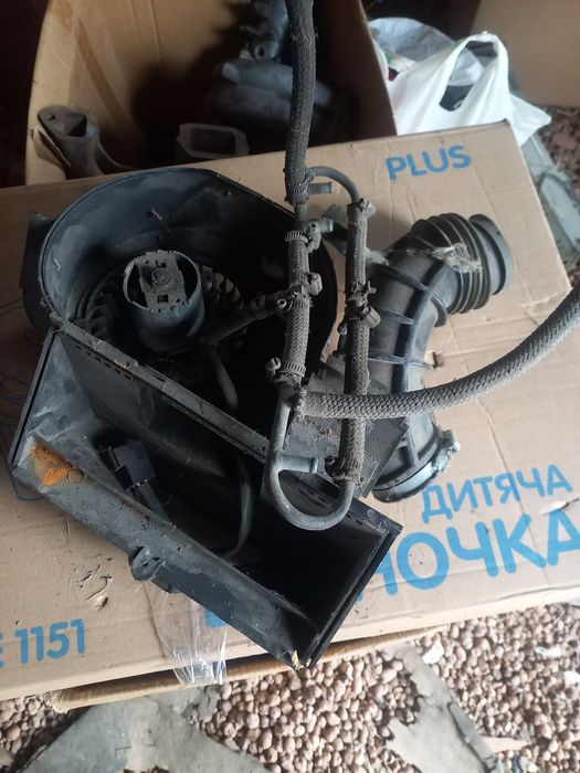 Продам запчасти.