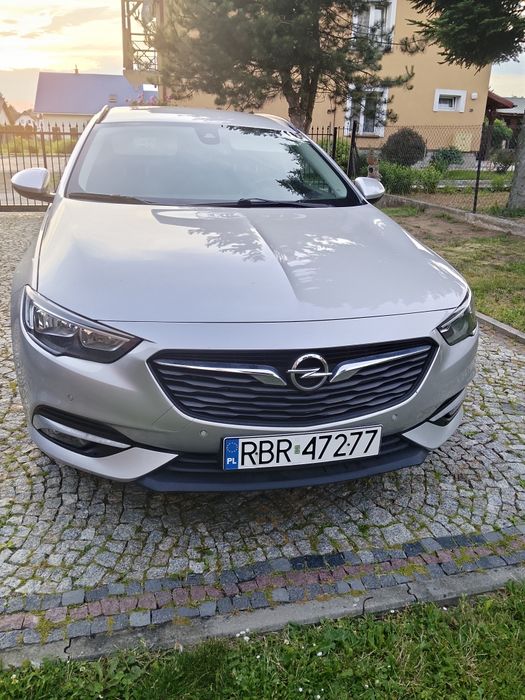 Opel Insignia  1.6 136 KM