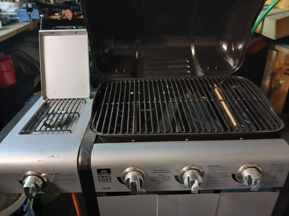 Grill gazowy 3 palnikowy