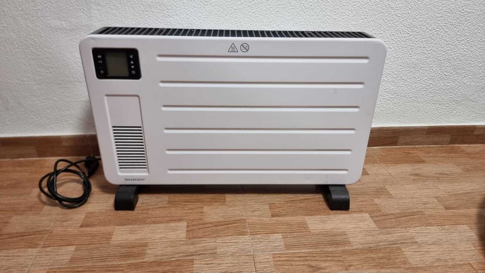 Convetor elétrico SilverCrest 2300 W com ventilação e visor digital