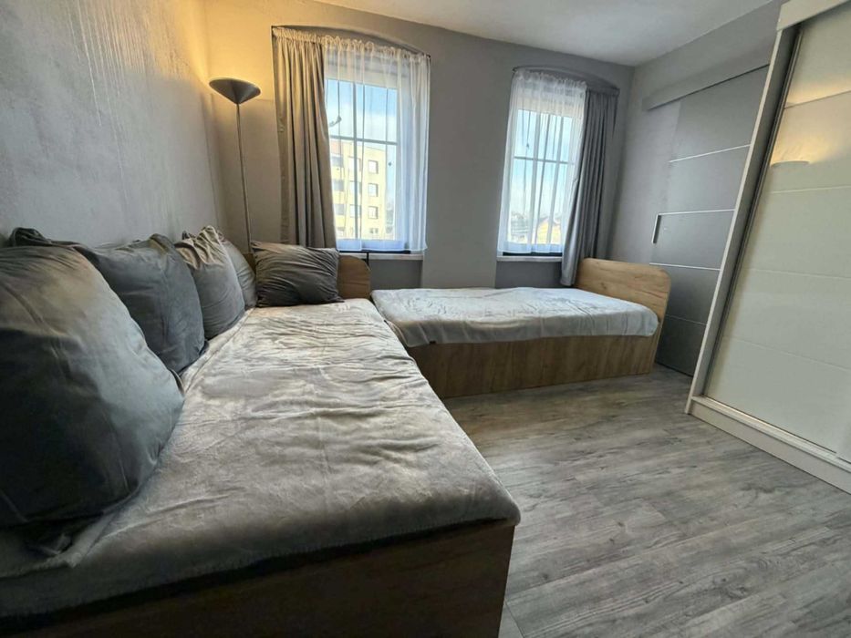 Łóżko 90x200 z pojemnikiem na posciel, stelaż,  materac