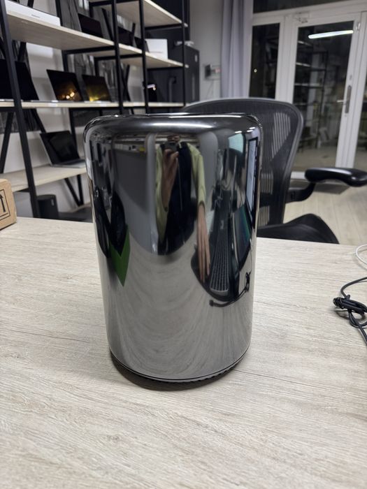 mac pro 2013 - купить компьютеры и комплектующие - Цена на OLX.ua