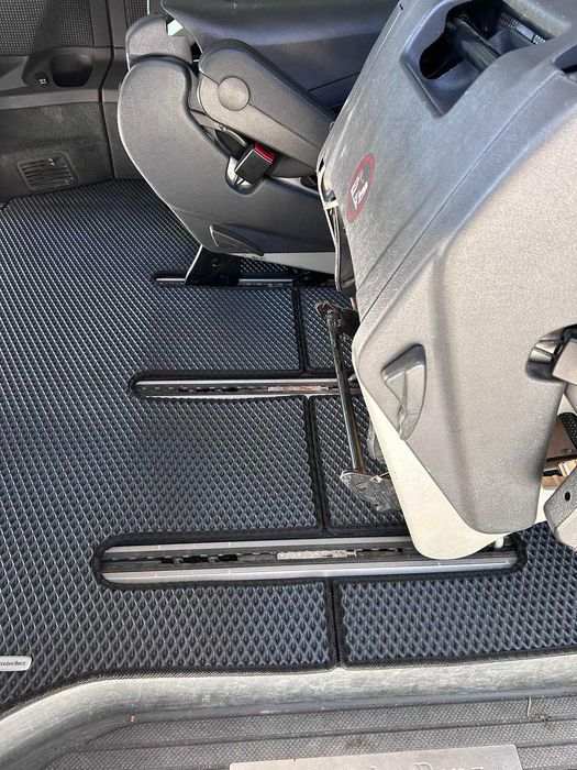 Коврики в салон для Mercedes Vito / Viano W639 2004-2014 Оригинал Пасс