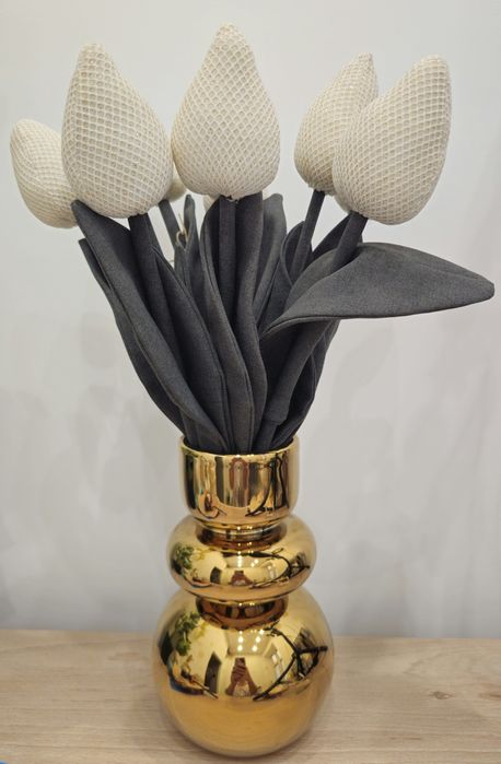 Wzaon na kwiaty złoty