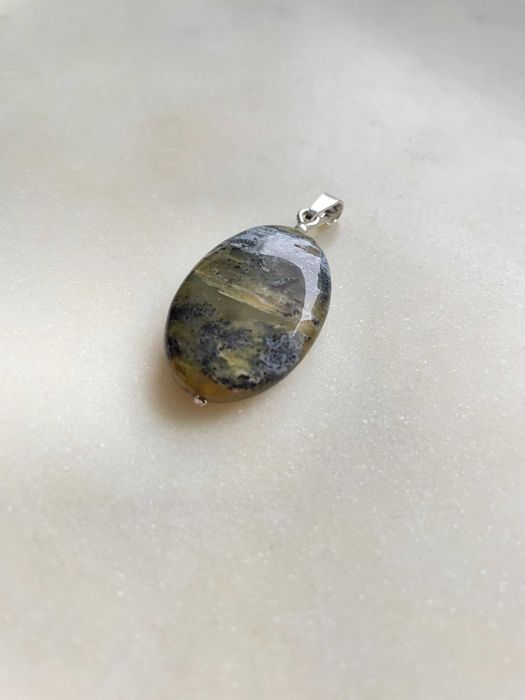 Zawieszka opal peruwiański