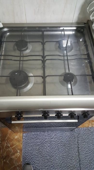 Fogão a gás em excelente estado