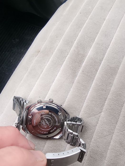 Продам легендарные часы Ориент коледж